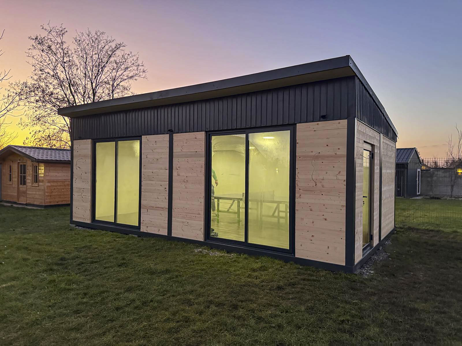 Duplex-sa-drvenom-oblogom