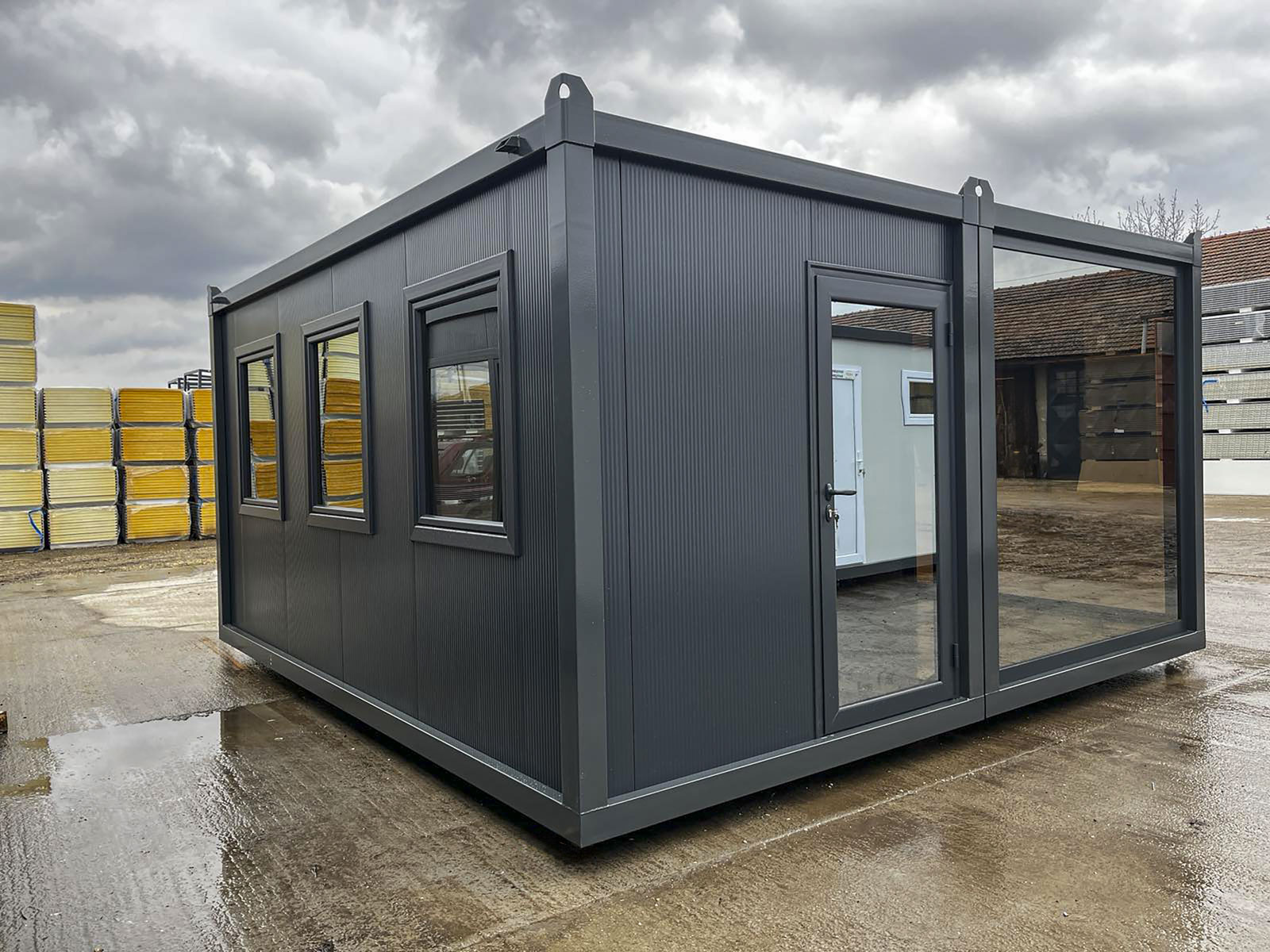 stambeni_antracit-duplex-sa-vise-prozora